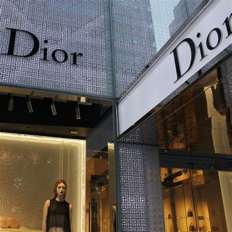 does dior do refunds|dior designer jewelry returns.